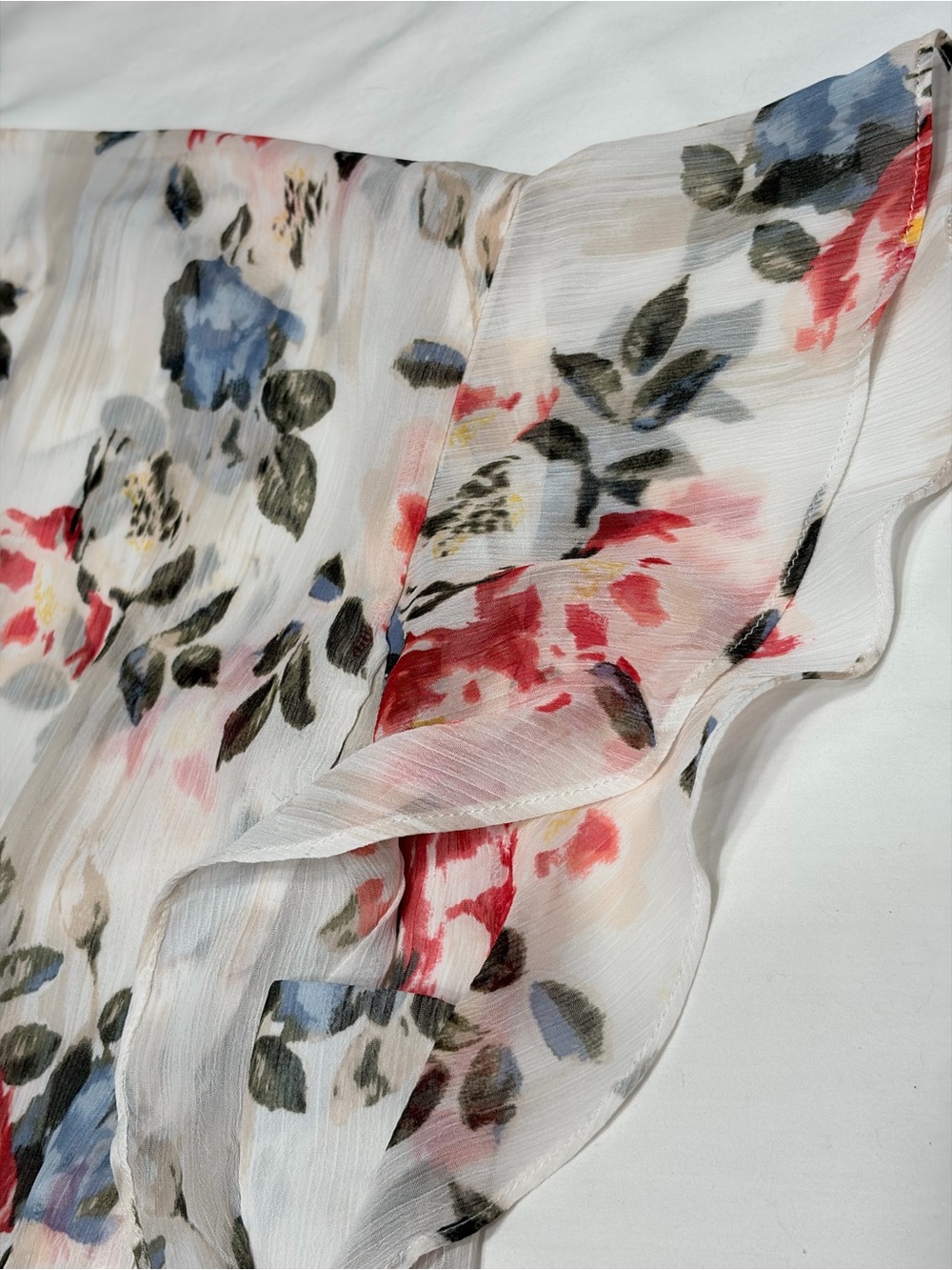 White House Black Market Floral V-Neck Peplum Blouse - White/Pink/Blue - Picture 16 of 16